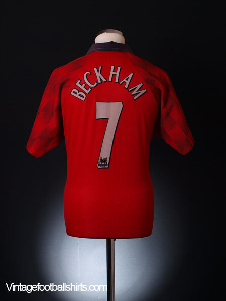 1996-98 Manchester United 'Champions' Home Shirt Beckham #7 L Football Shirt