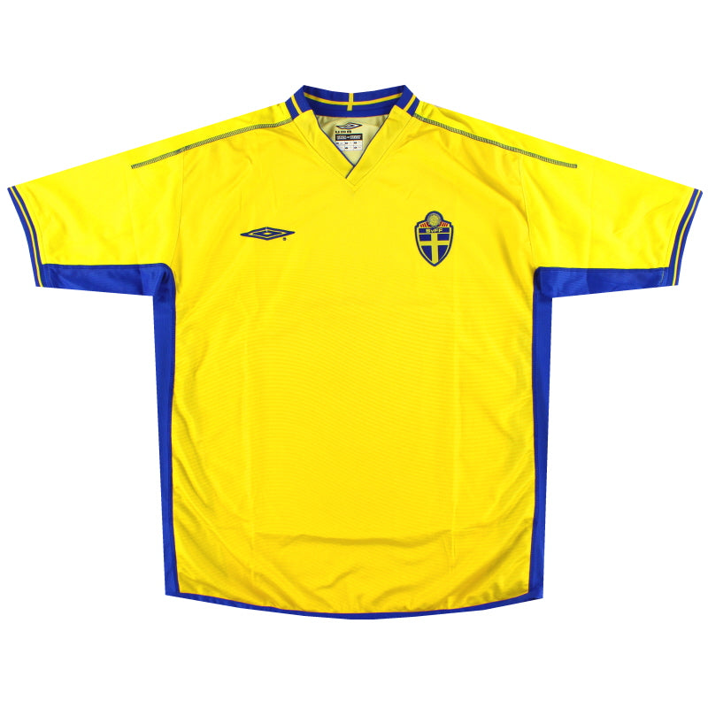 2003-04 Sweden Umbro Home Shirt *Mint* XL Football Shirt