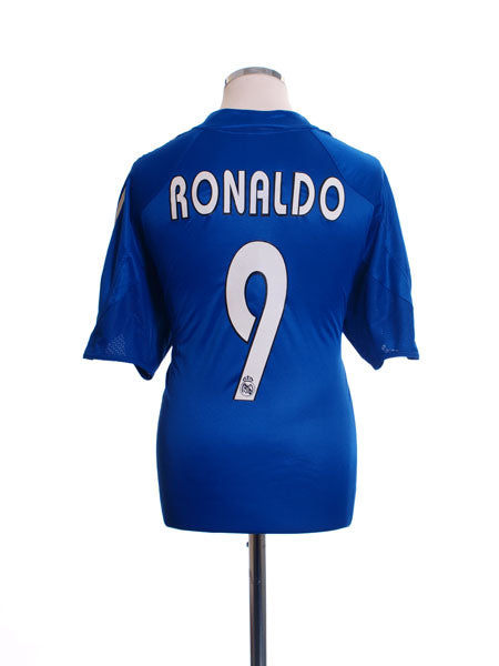 2004-05 Real Madrid Third Shirt Ronaldo #9 L Football Shirt