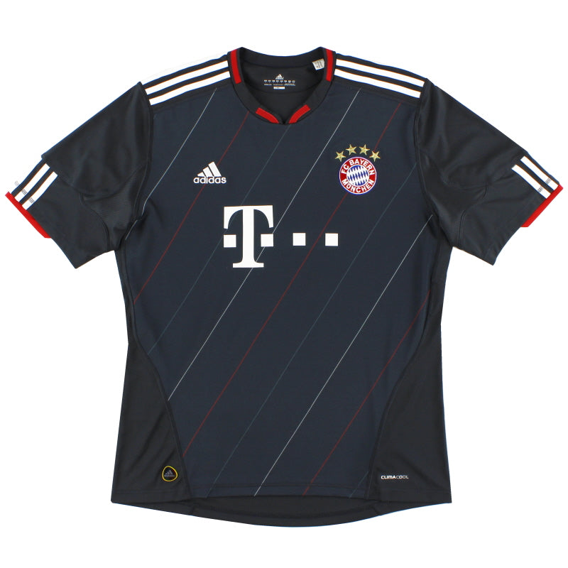 2010-11 Bayern Munich adidas Third Shirt M Football Shirt