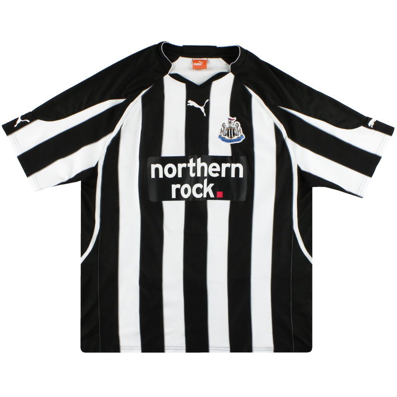 2010-11 Newcastle Puma Home Shirt L Football Shirt