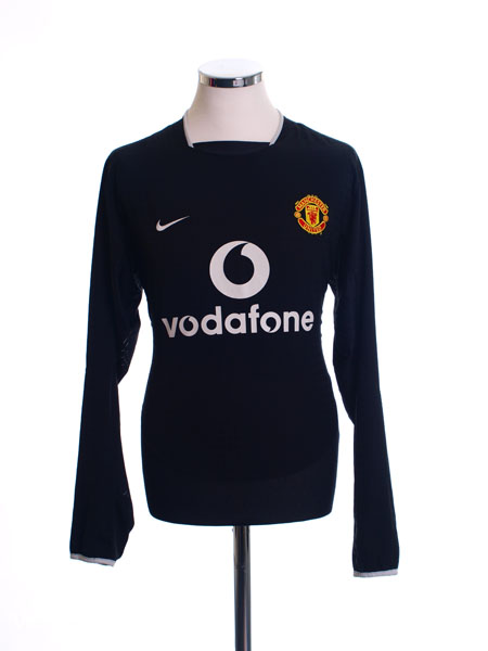 Manchester United Away football shirt 2003 - 2005. Sponsored by