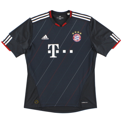 2010-11 Bayern Munich Third Shirt